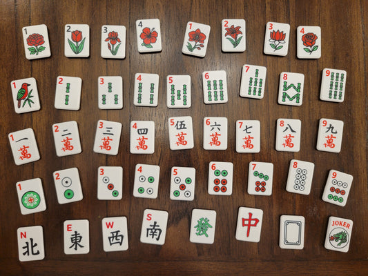 Harmony Compact Mah Jongg Travel Set Red-Green-Black