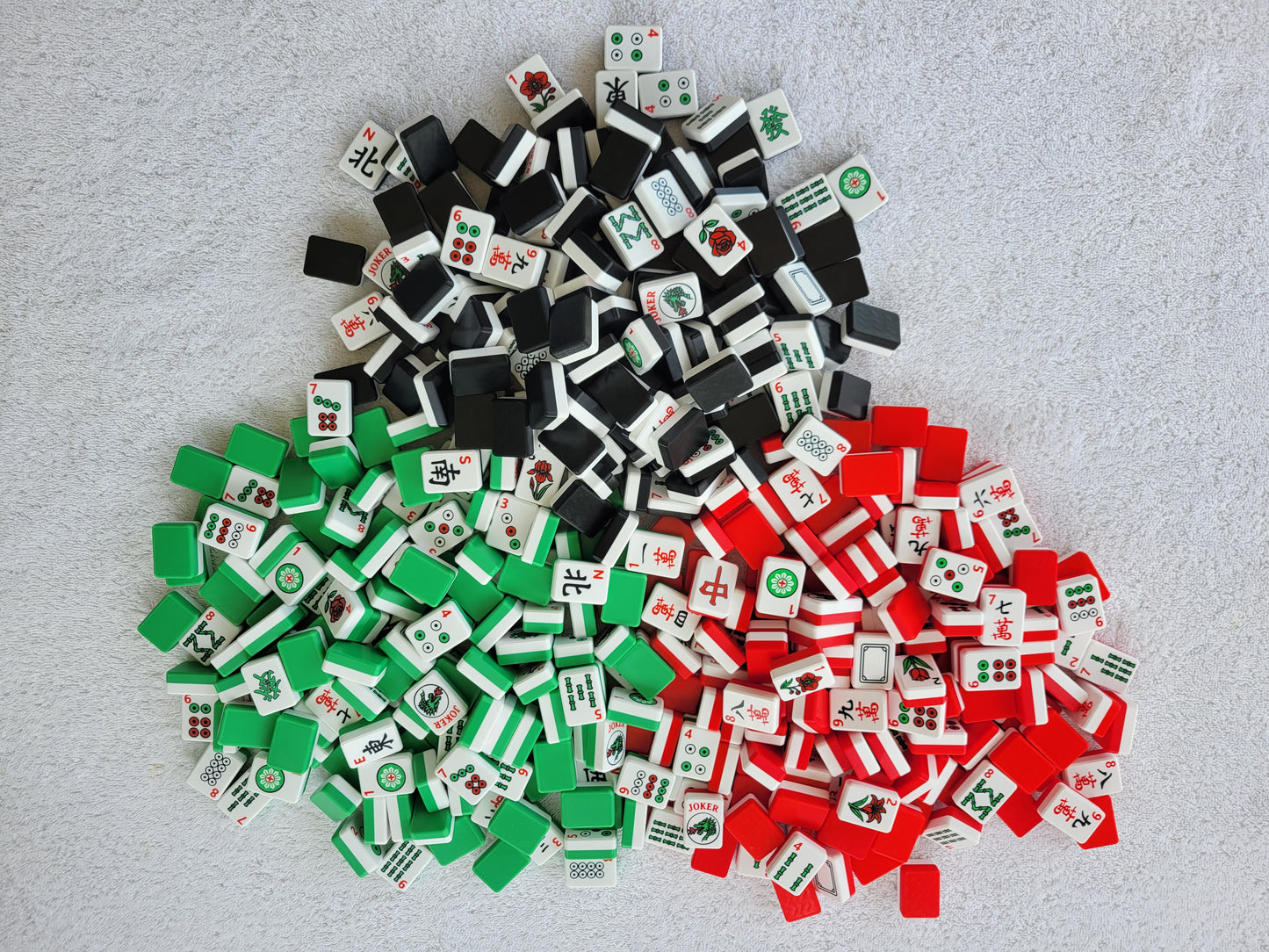 Harmony Full Size Mah Jongg Travel Tiles Red-Green-Black