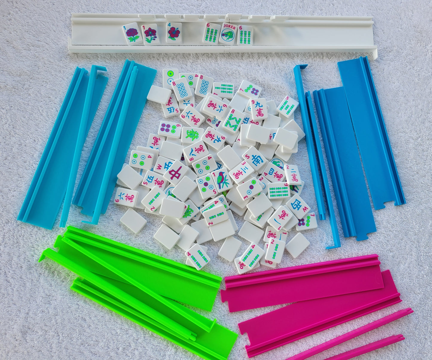 3d printed mah jongg tiles magenta lime cyan high resolution multicolor smooth face floating lightweight  with racks and pushers