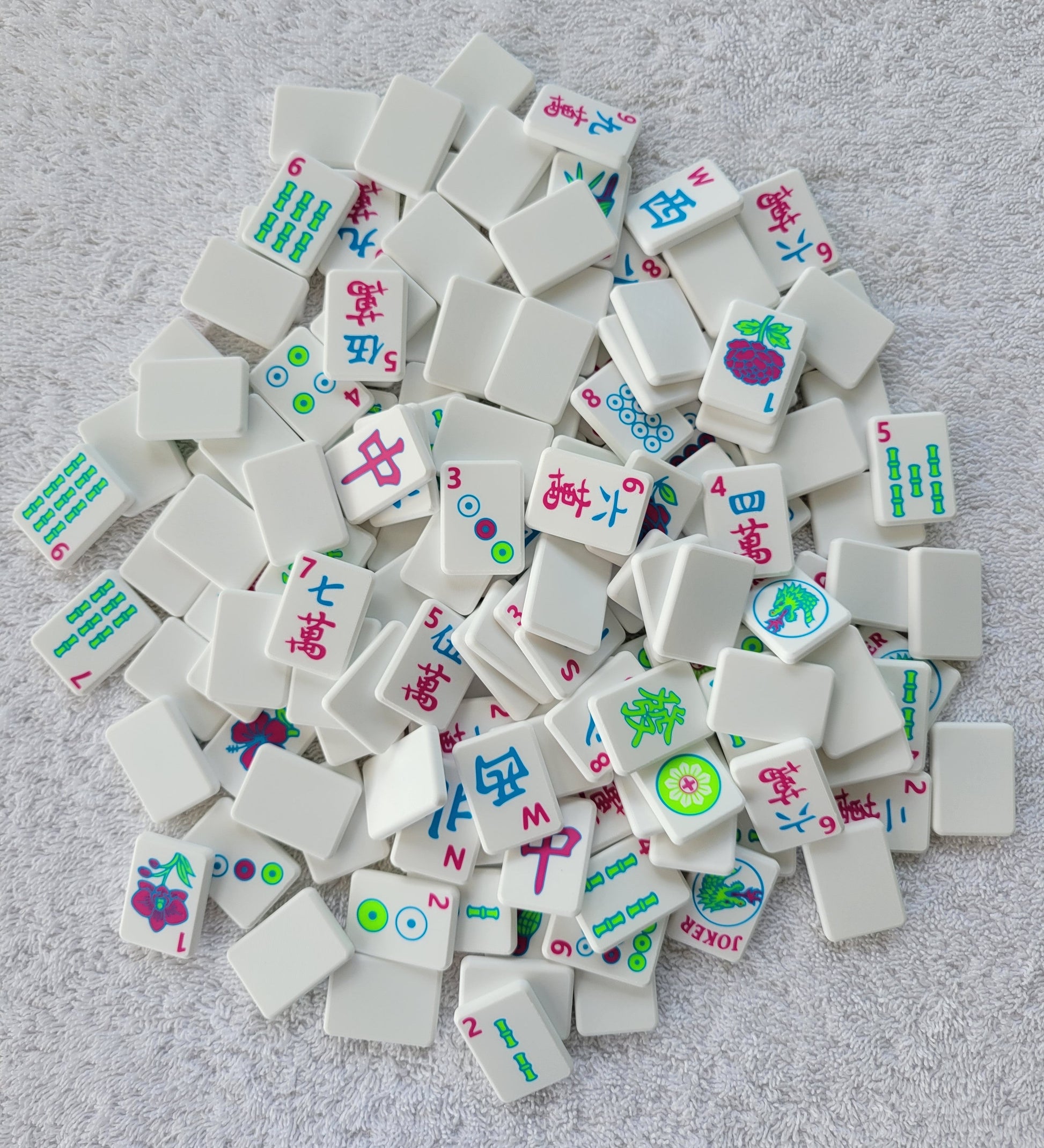 3d printed mah jongg tiles red green black high resolution multicolor smooth face floating lightweight