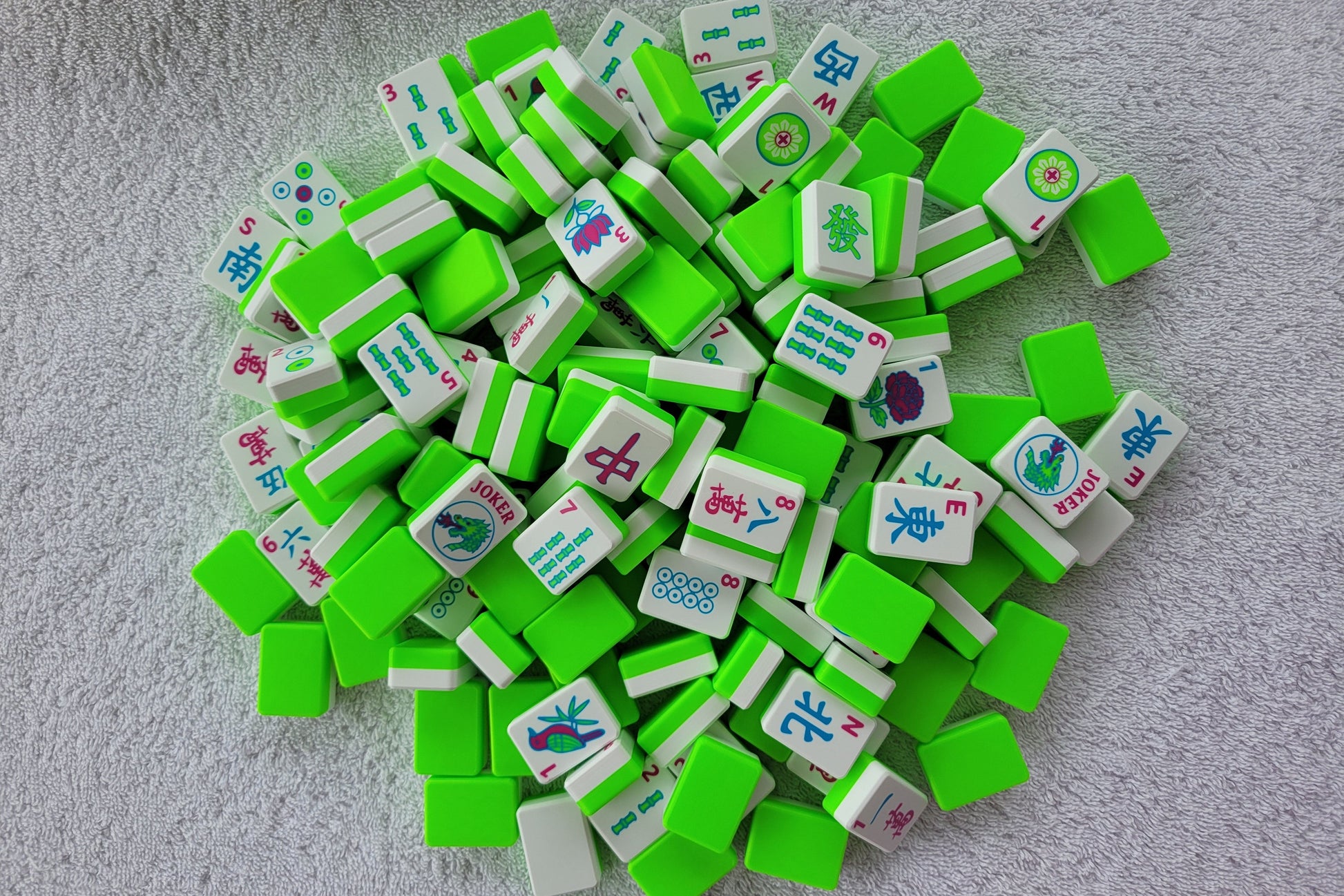 3d printed mah jongg tiles magenta lime cyan high resolution multicolor smooth face floating lightweight